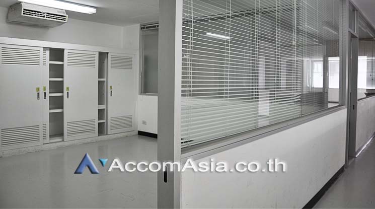  1  Office Space For Rent in Phaholyothin ,Bangkok MRT Phetchaburi at Chai Sa Nguan 1 AA15615